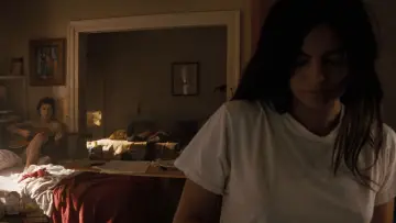 Backdrop to the movie "A Complete Unknown" #577725