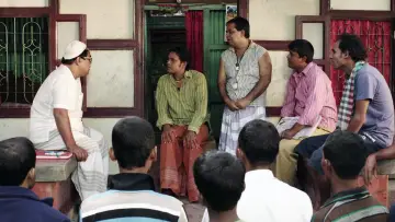 Backdrop to the movie "Onek Sadher Moyna" #1163677
