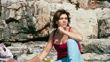 Backdrop to the movie "Mare" #1169885
