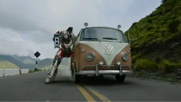Backdrop to the movie "Transformers: Rise of the Beasts" #799945