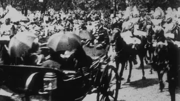 Fête du jubilé de la reine d'Angleterre : la reine arrivant à Windsor poster