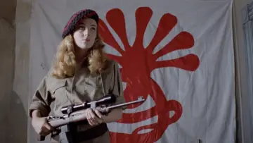 Backdrop to the movie "Patty Hearst" #1135649
