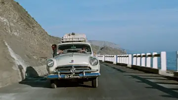 Backdrop to the movie "Three Plus Two" #1150557