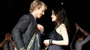 Backdrop to the movie "A Cinderella Story: Once Upon a Song" #879737