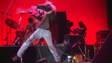 Backdrop to the movie "Nirvana: Live at the Paramount" #1059578