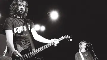 Backdrop to the movie "Nirvana: Live at the Paramount" #1059586