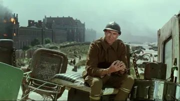 Backdrop to the movie "Weekend at Dunkirk" #1186652