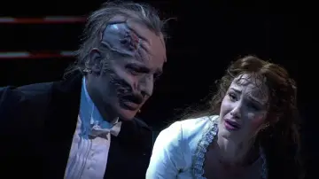 Backdrop to the movie "The Phantom of the Opera at the Royal Albert Hall" #1007934
