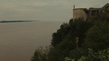 Backdrop to the movie "La Menace" #1145094