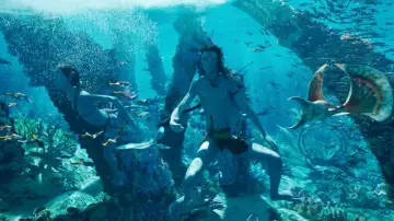 Backdrop to the movie "Avatar: The Way of Water" #520620