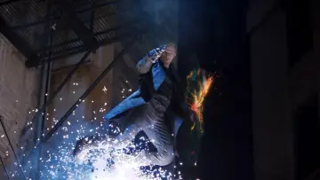 Backdrop to the movie "Jupiter Ascending" #624665