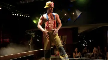 Backdrop to the movie "Magic Mike" #876095