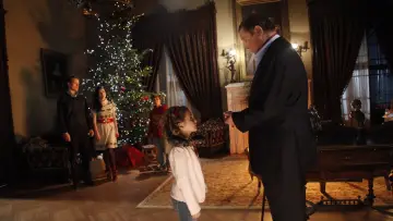 Backdrop to the movie "A Princess for Christmas" #992115
