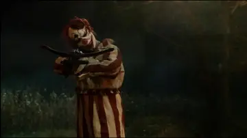 Backdrop to the movie "Clown in a Cornfield" #588639