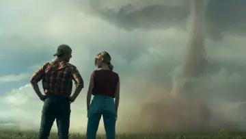 Backdrop to the movie "Twisters" #562654