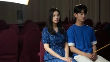 Backdrop to the movie "Lipstick" #1150880