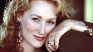 Backdrop to the movie "Meryl Streep: Mystery and Metamorphosis" #1150341