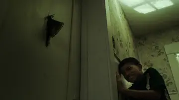 Backdrop to the movie "The Boy Behind the Door" #423417