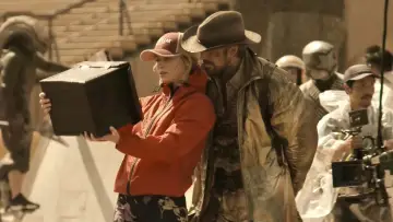 Backdrop to the movie "The Fall Guy" #572147