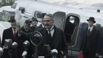 Backdrop to the movie "Munich - The Edge of War" #253319