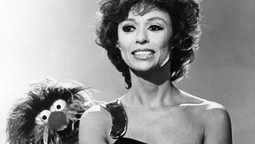 Backdrop to the movie "Rita Moreno: Just a Girl Who Decided to Go for It" #1526604