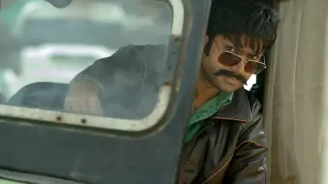 Backdrop to the movie "Mission Majnu" #407566