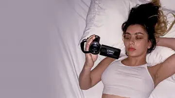 Backdrop to the movie "Charli XCX: Alone Together" #819384