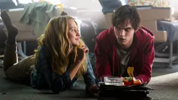Backdrop to the movie "Warm Bodies" #287649