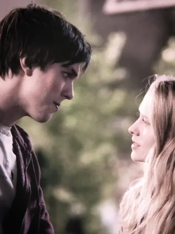 Poster to the movie "Warm Bodies" #918869