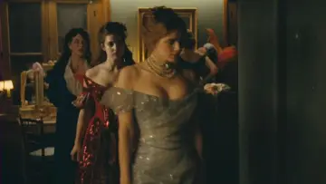 Backdrop to the movie "House of Pleasures" #972960