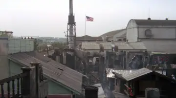 Backdrop to the movie "Gate of Flesh" #1142010