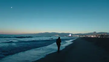 Backdrop to the movie "Knight of Cups" #900299