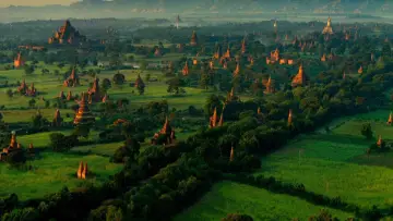 Backdrop to the movie "Samsara" #945127