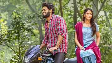 Backdrop to the movie "Chaavu Kaburu Challaga" #1149701