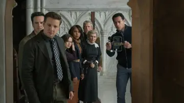 Backdrop to the movie "Wake Up Dead Man: A Knives Out Mystery" #522076