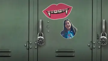 Backdrop to the movie "Growing Fangs" #1583722