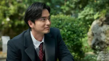 Backdrop to the movie "A Year-End Medley" #947159