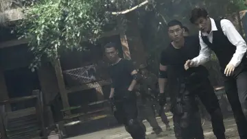 Backdrop to the movie "Super Bodyguard" #424651