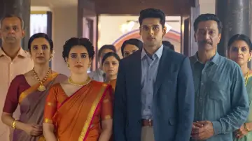 Backdrop to the movie "Meenakshi Sundareshwar" #919539