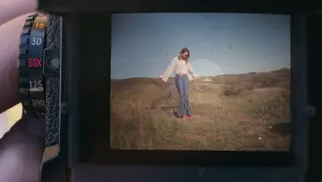 Backdrop to the movie "Woman of the Hour" #596970
