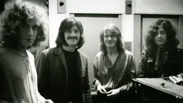 Backdrop to the movie "Becoming Led Zeppelin" #631139