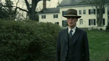 Backdrop to the movie "Oppenheimer" #556022