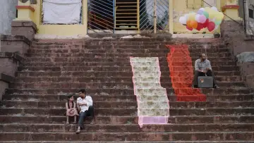 Backdrop to the movie "Godavari" #1158734
