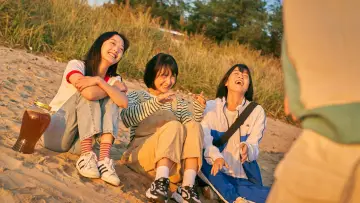 Backdrop to the movie "No Heaven, But Love." #1172646