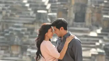 Backdrop to the movie "Sita Ramam" #411019