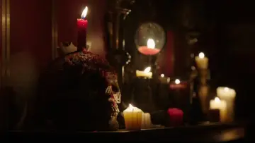 Backdrop to the movie "Insidious: Chapter 2" #1230531