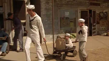 Backdrop to the movie "Raggedy Man" #1136944