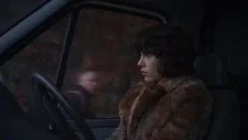 Backdrop to the movie "Under the Skin" #320421