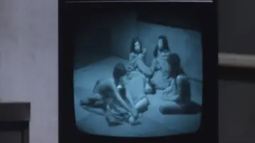 Backdrop to the movie "Female Market: Imprisonment" #899367