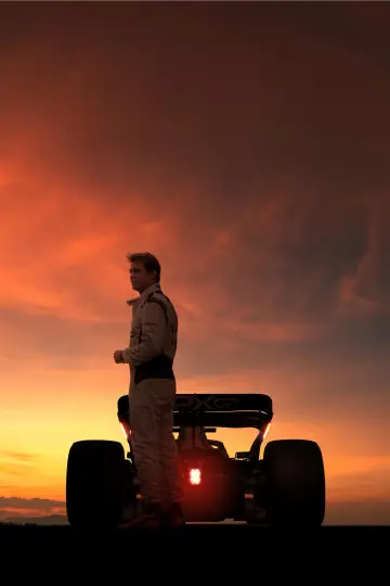 Poster to the movie "F1" #517895